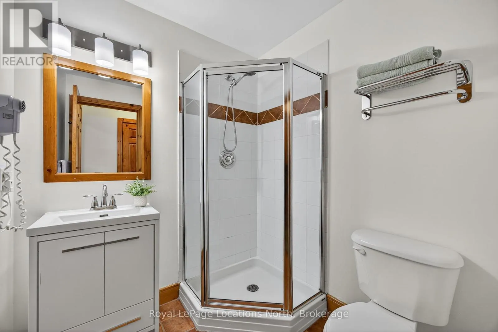 121 - 170 SNOWBRIDGE WAY, #121