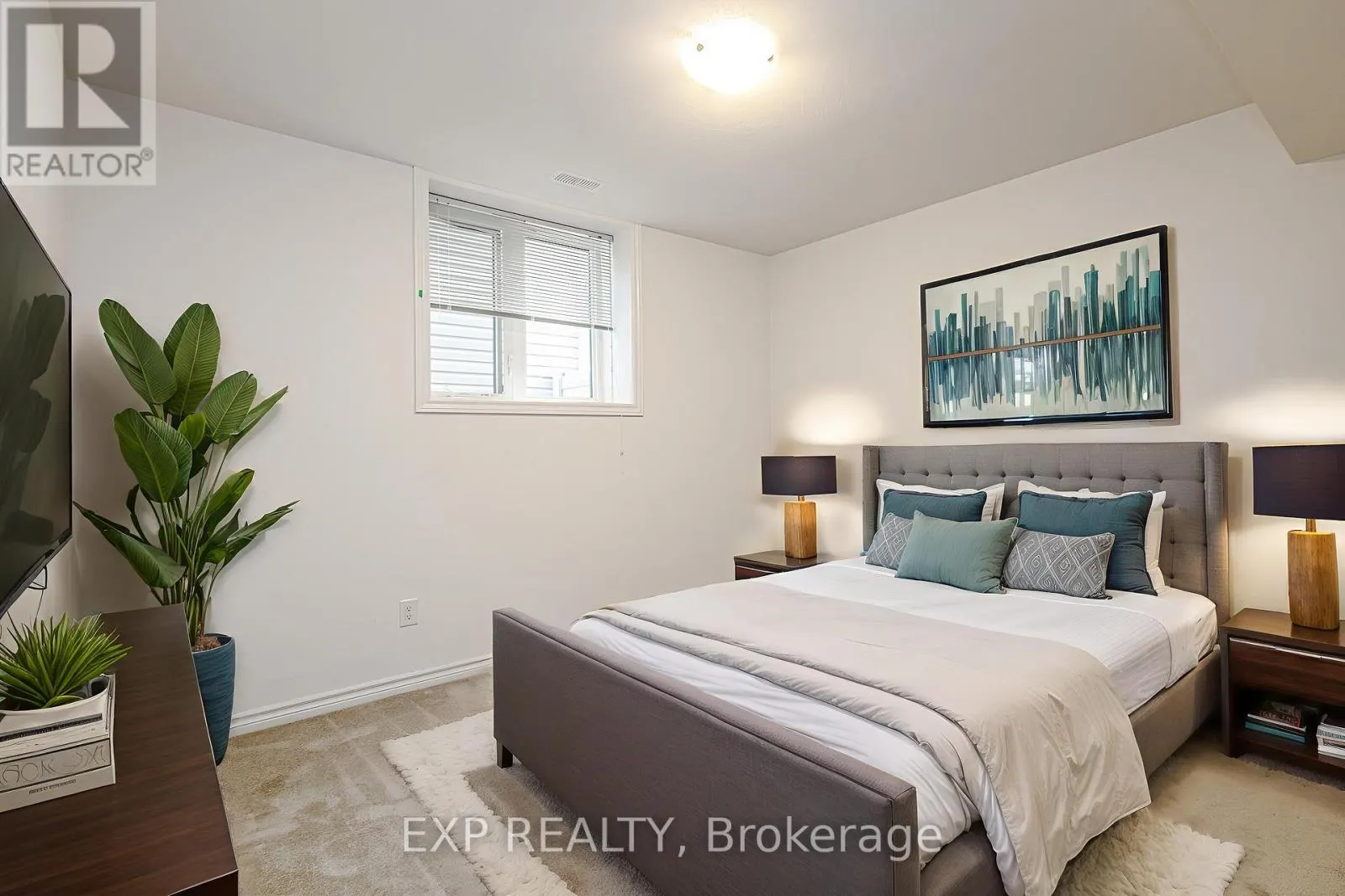 72 DUN SKIPPER DRIVE