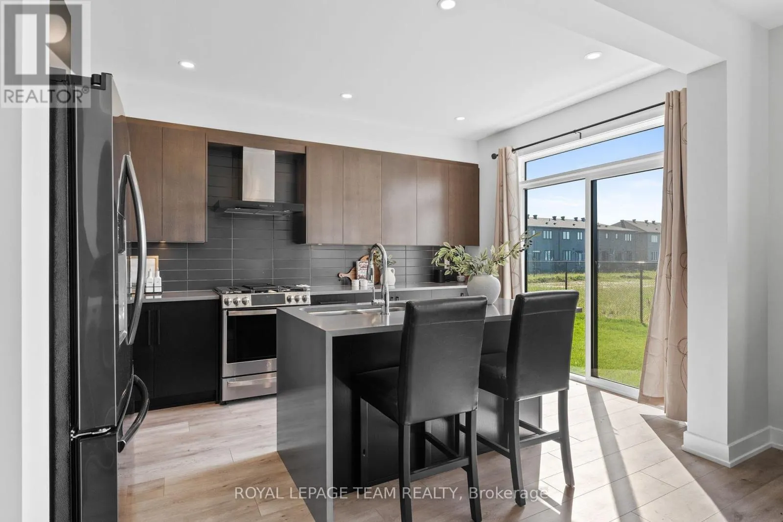 224 ELSIE MACGILL WALK