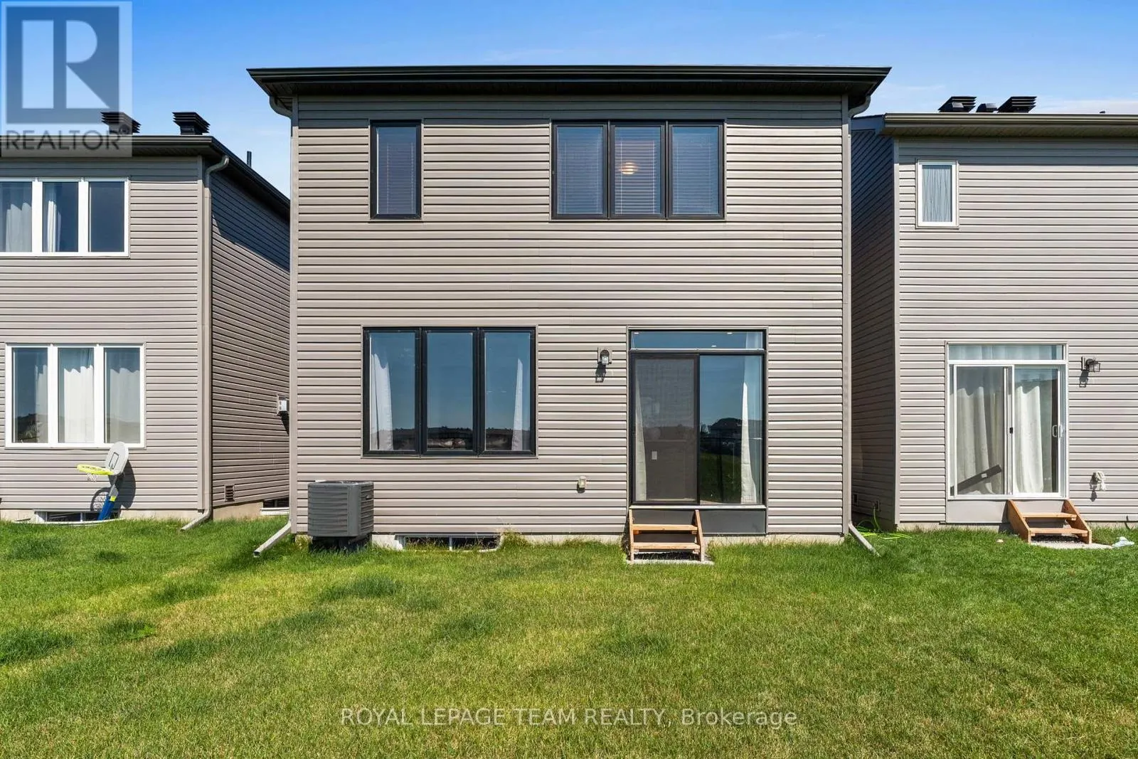 224 ELSIE MACGILL WALK