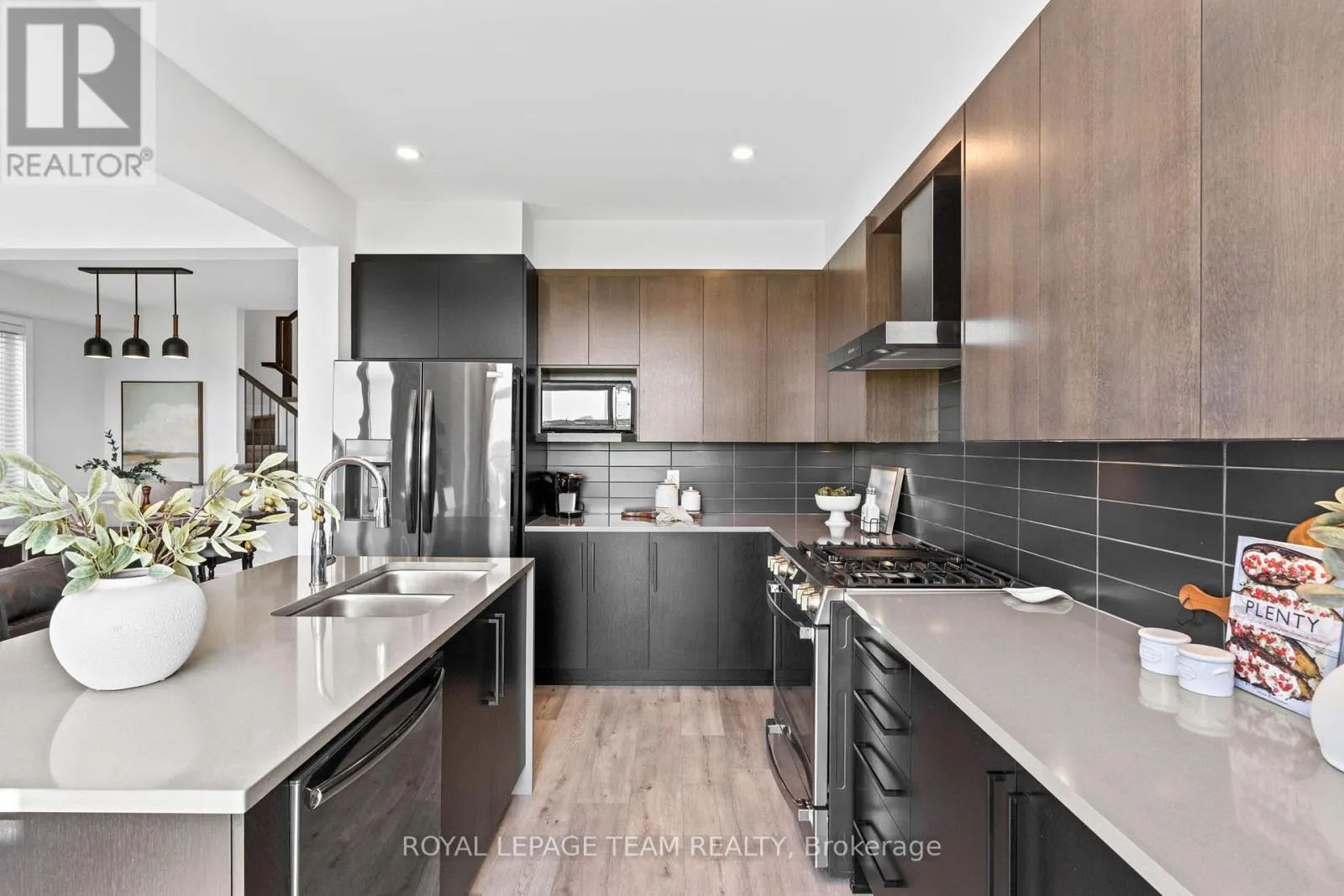 224 ELSIE MACGILL WALK