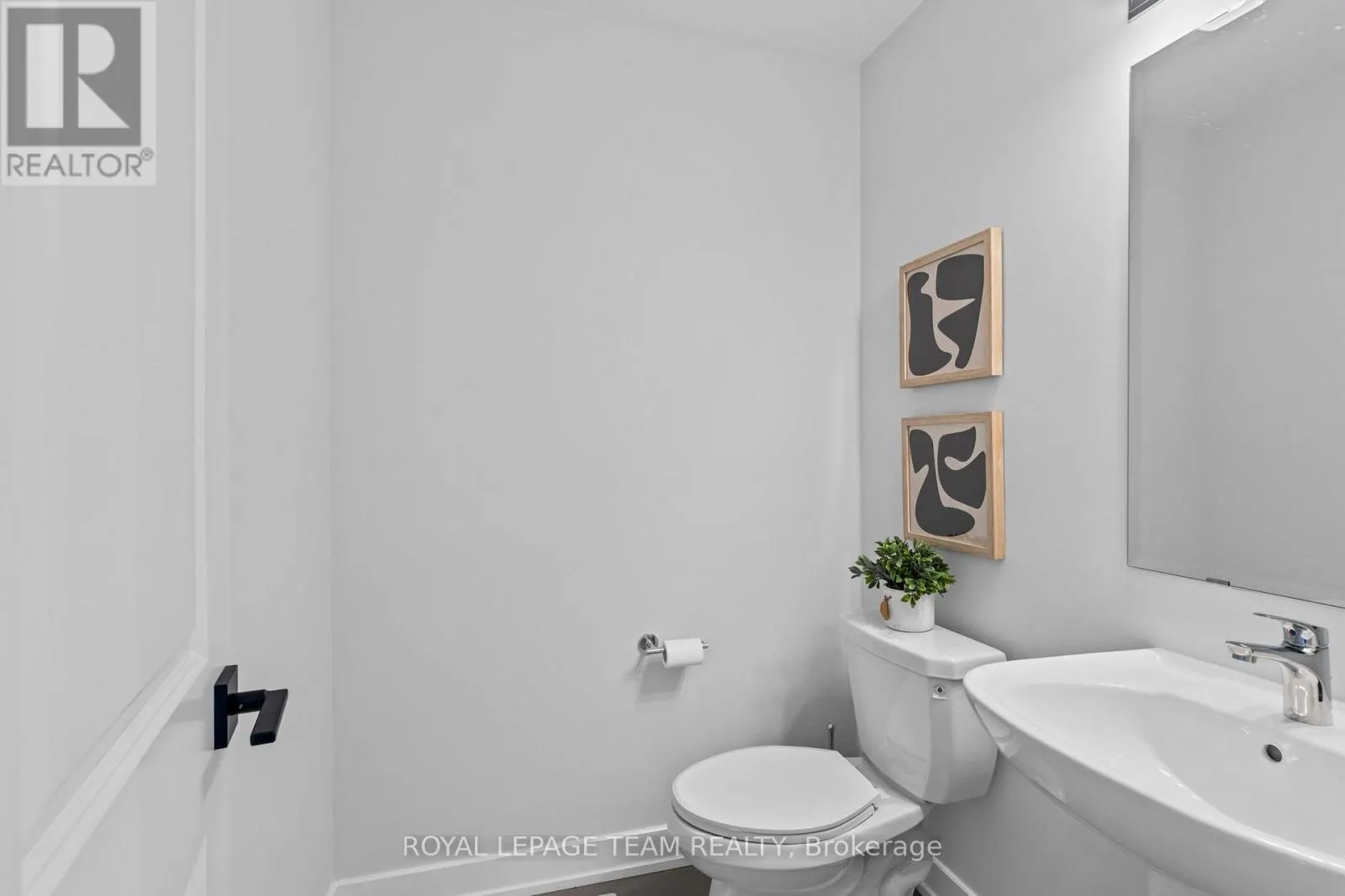 224 ELSIE MACGILL WALK