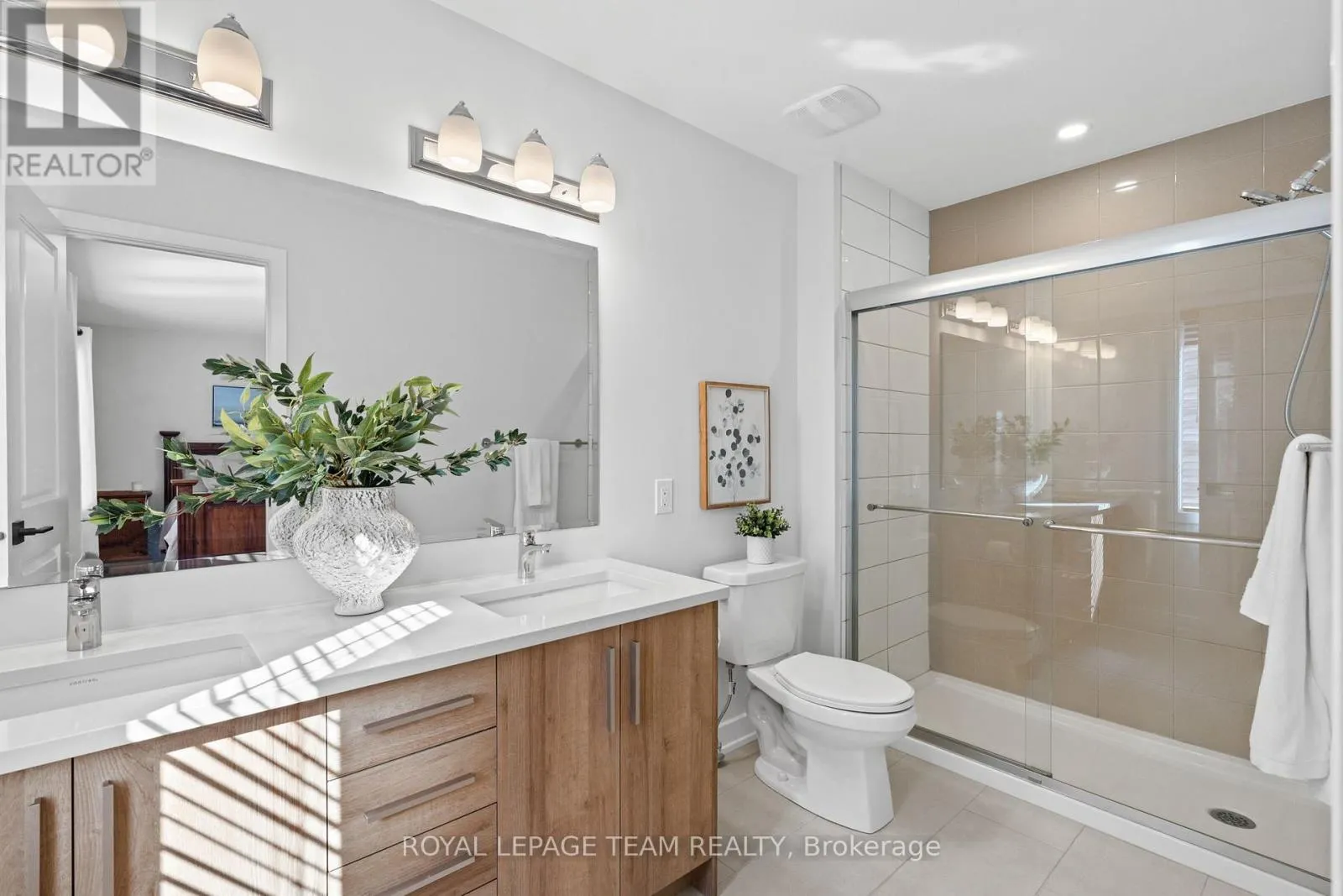 224 ELSIE MACGILL WALK