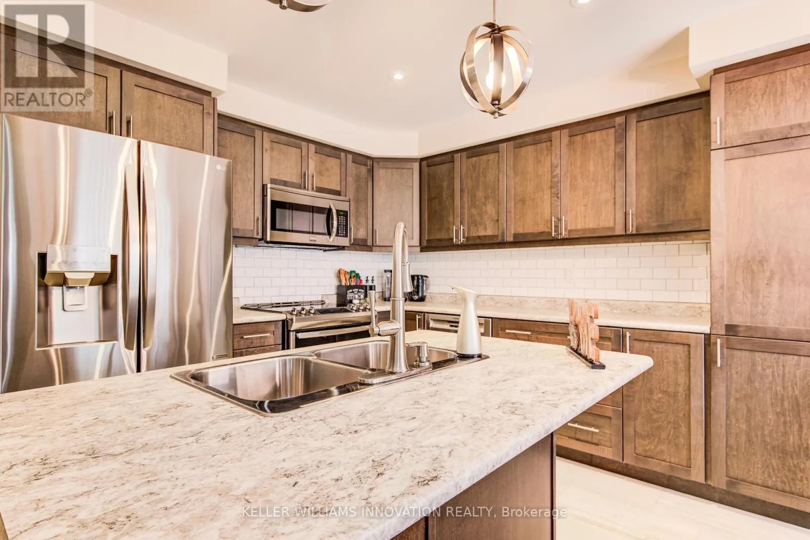 7 STRATUS STREET