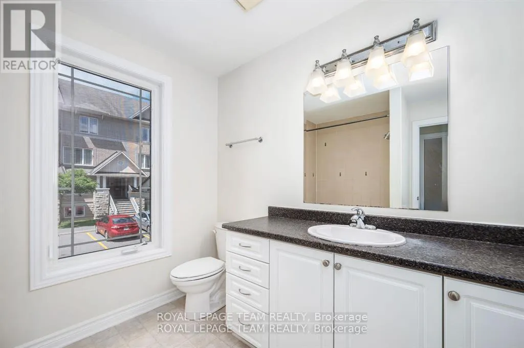 4 - 236 PASEO PRIVATE