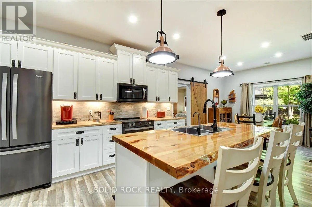 400 PIGDEN ROAD