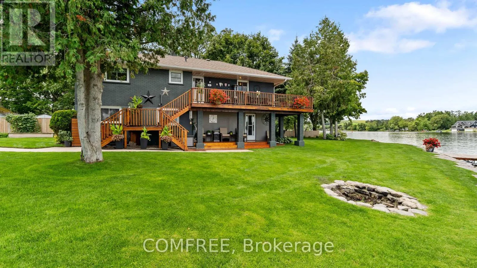 30 LAKESHORE DRIVE
