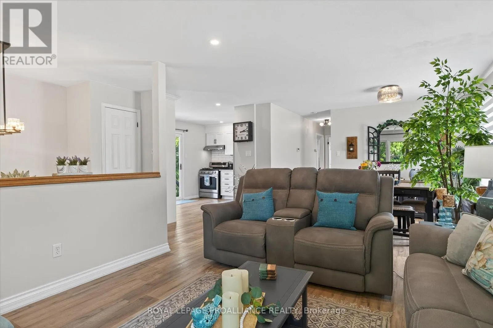 845 STEWART DRIVE