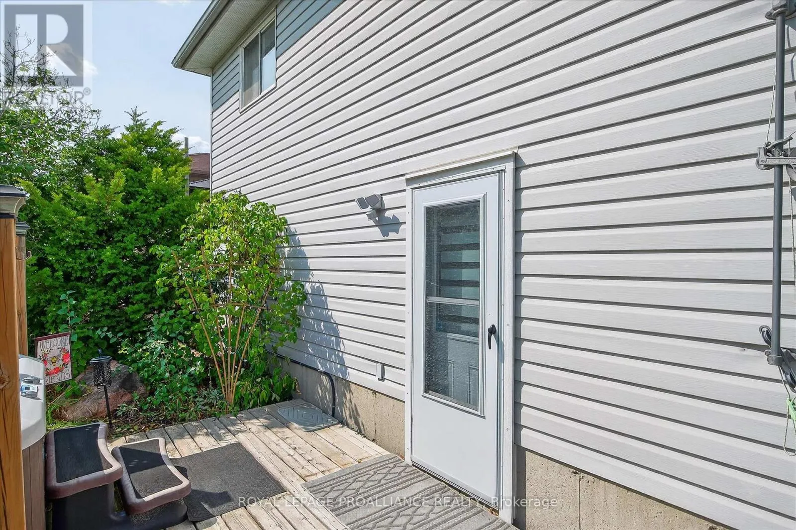 845 STEWART DRIVE