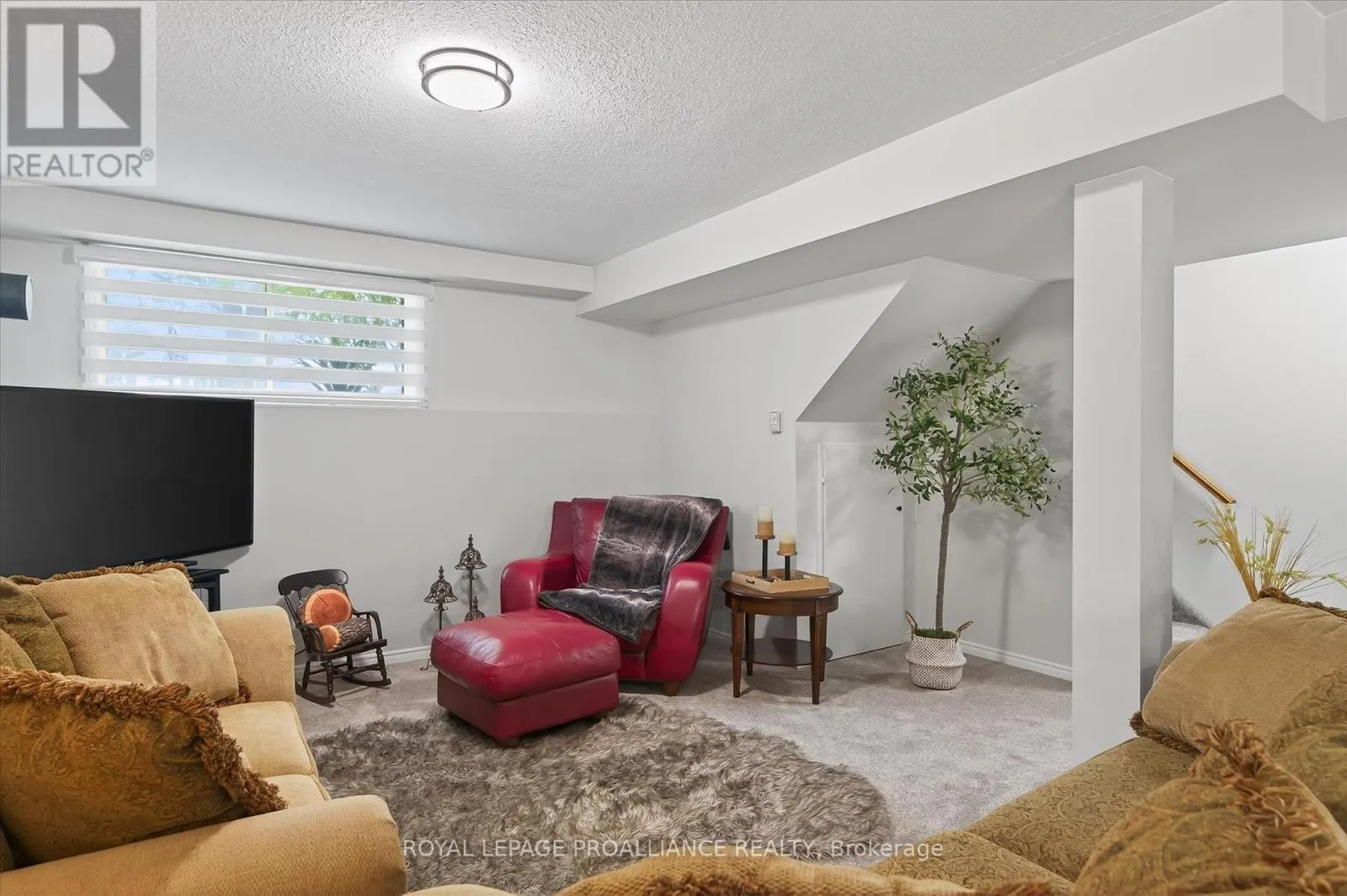 845 STEWART DRIVE