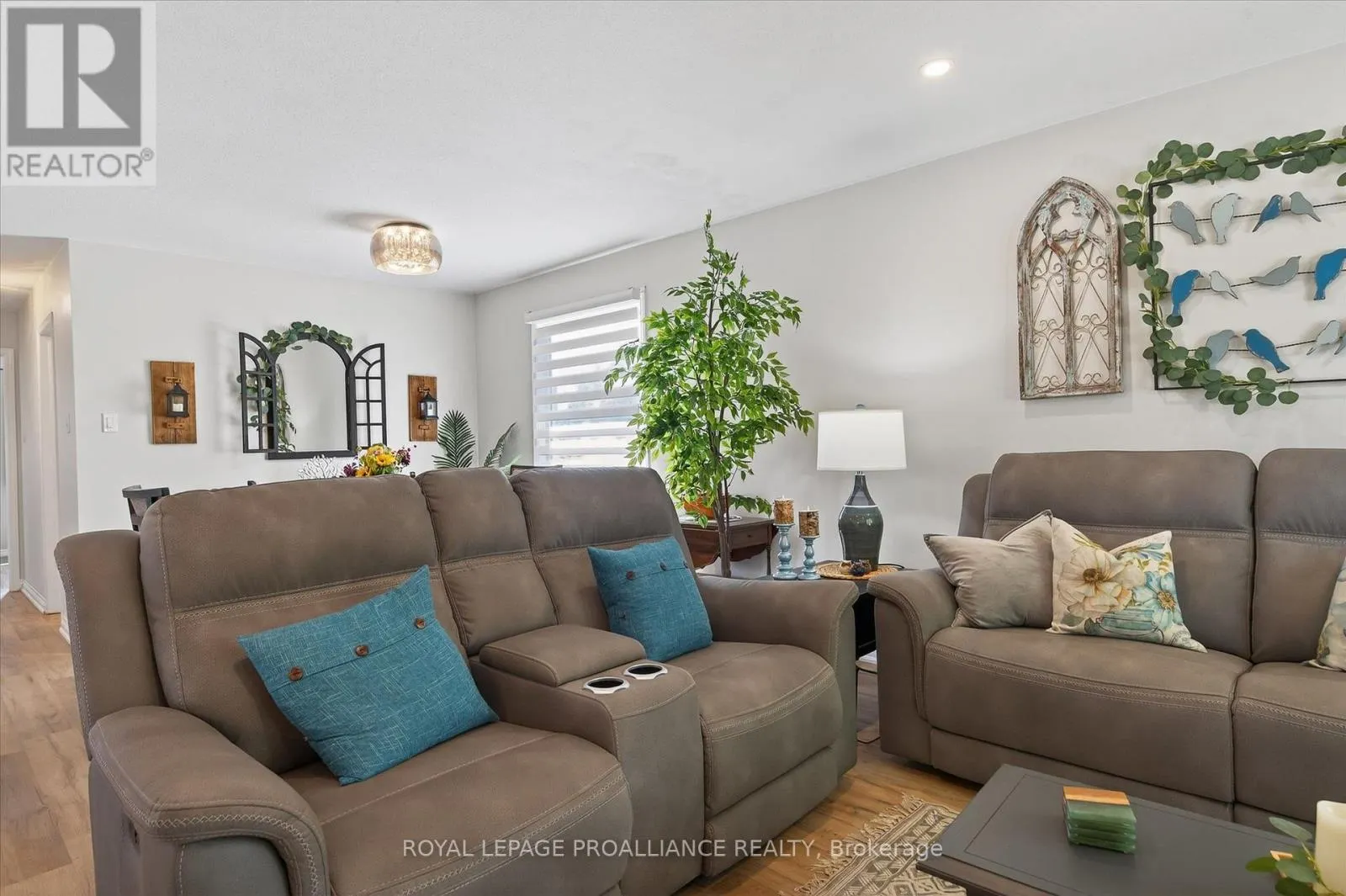 845 STEWART DRIVE