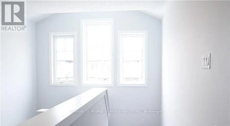 1062 CURRAGLASS WALK