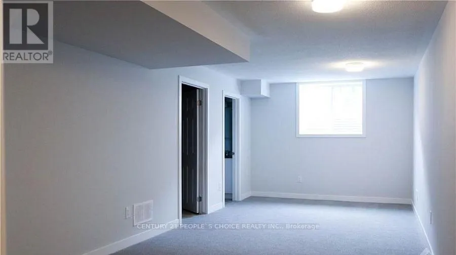 1062 CURRAGLASS WALK