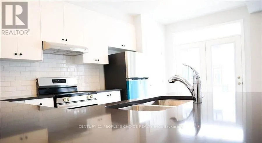 1062 CURRAGLASS WALK