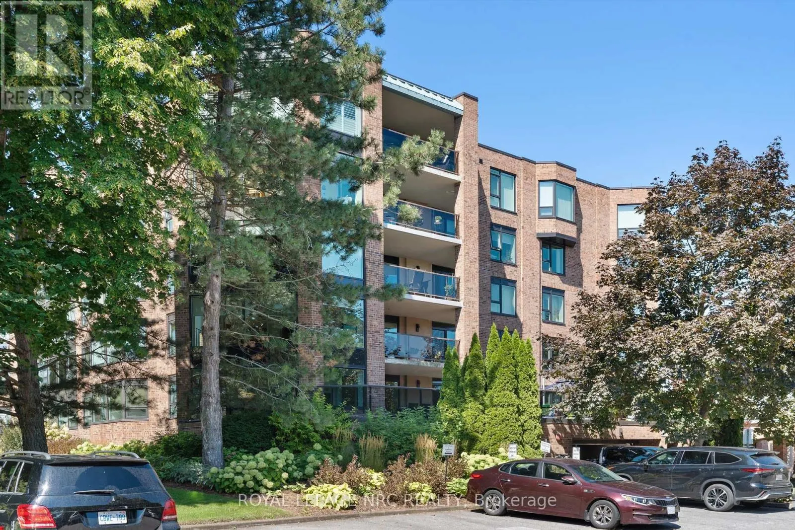 2204 - 701 GENEVA STREET, #2204