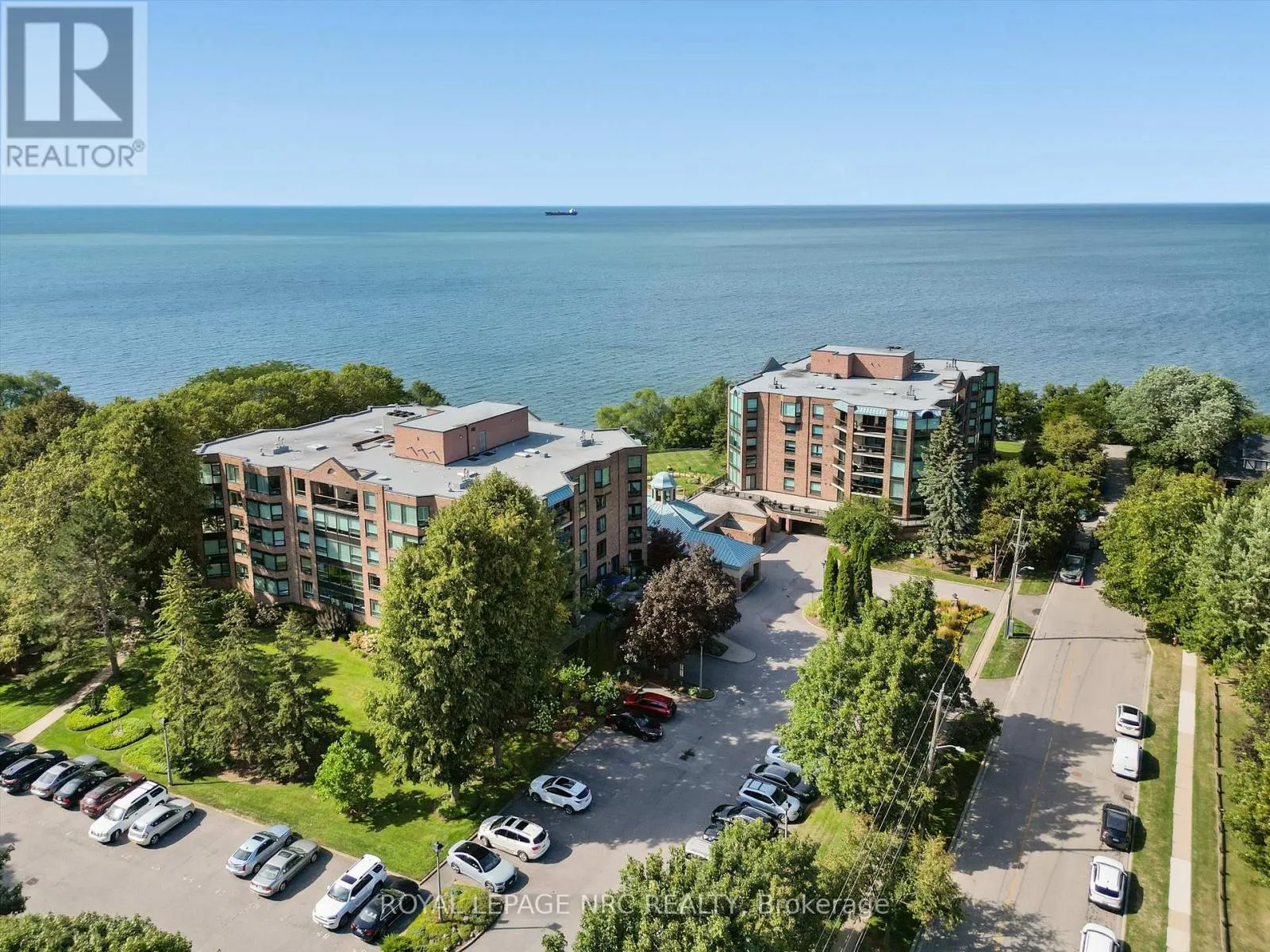 2204 - 701 GENEVA STREET, #2204
