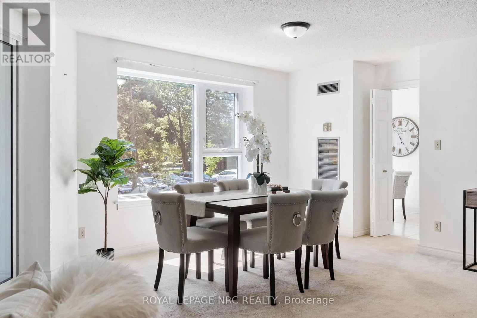 2204 - 701 GENEVA STREET, #2204