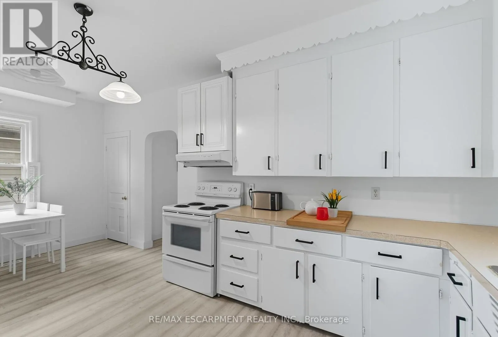 157 EAST 5TH STREET