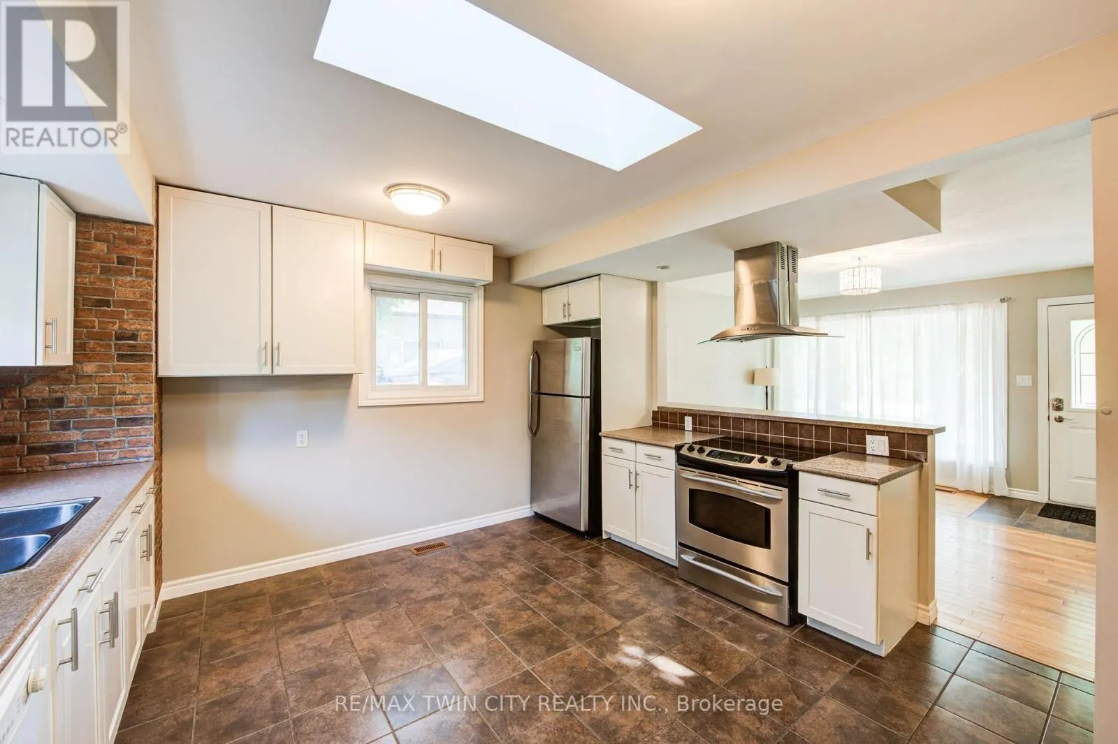 1319 ROSEVILLE ROAD