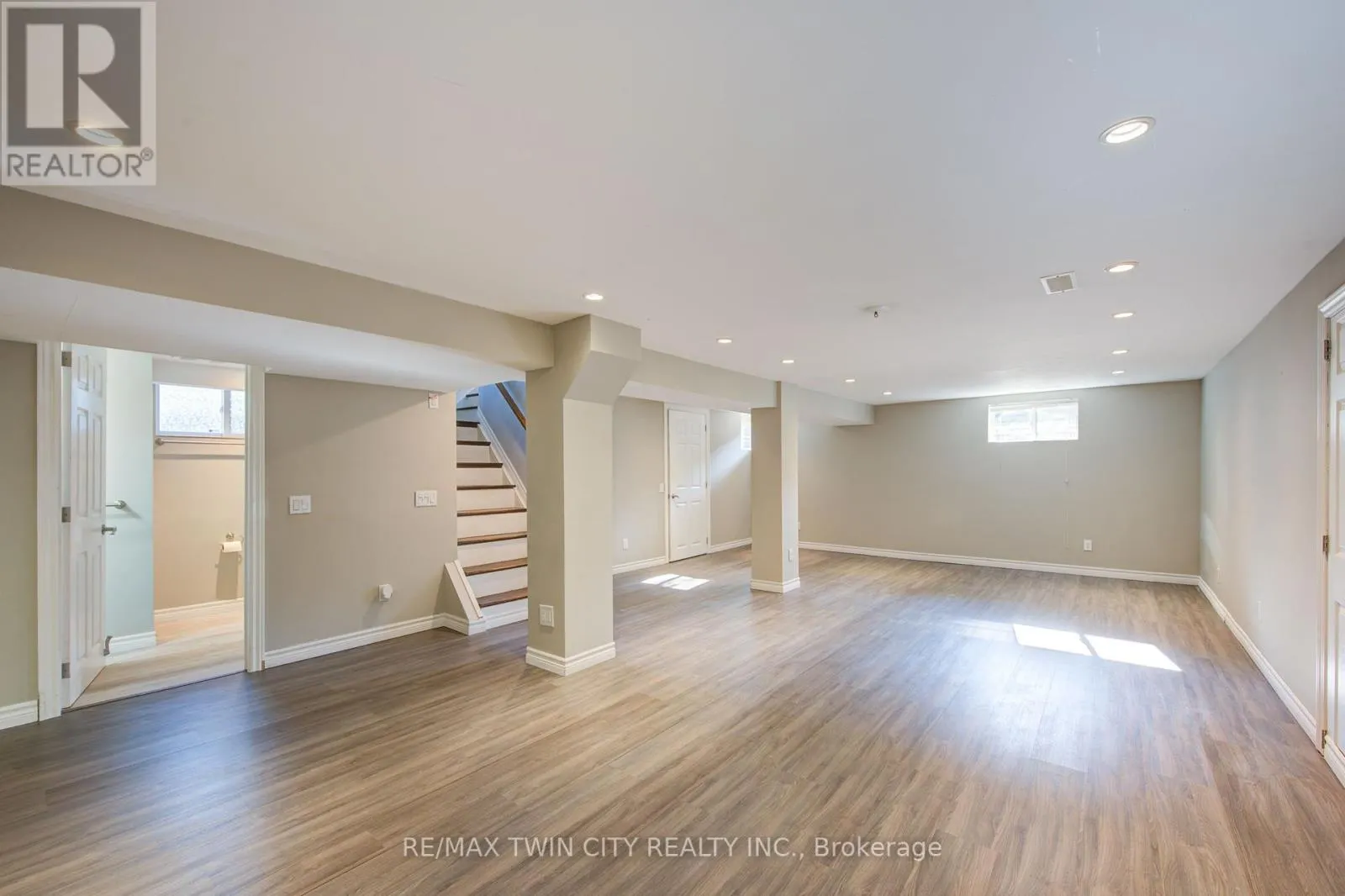 1319 ROSEVILLE ROAD