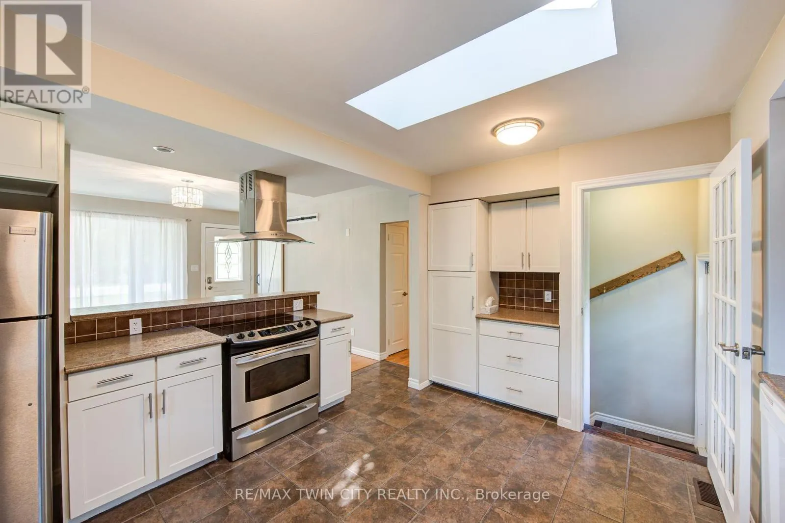 1319 ROSEVILLE ROAD