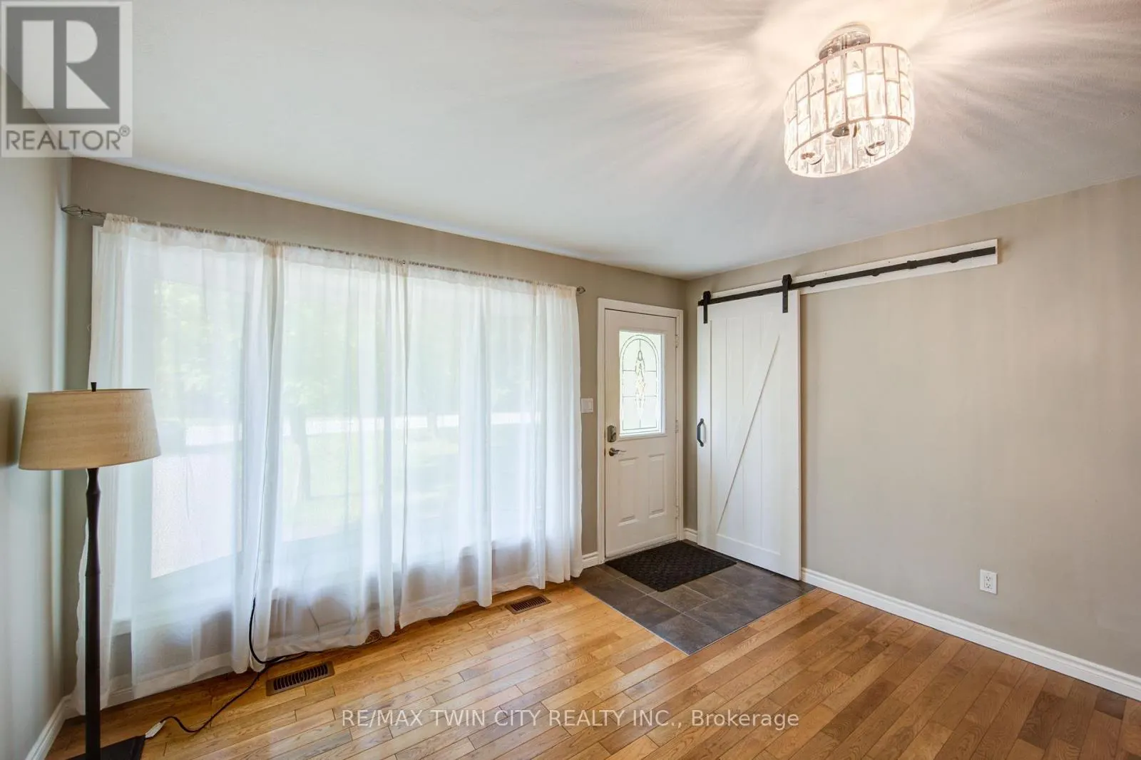 1319 ROSEVILLE ROAD