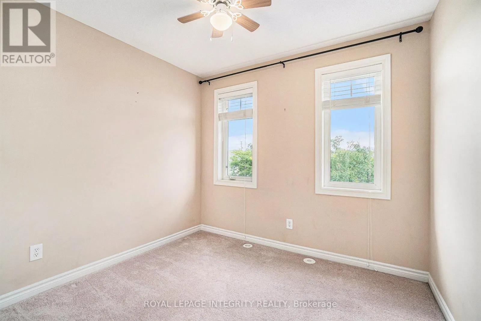1604 HAYDON CIRCLE