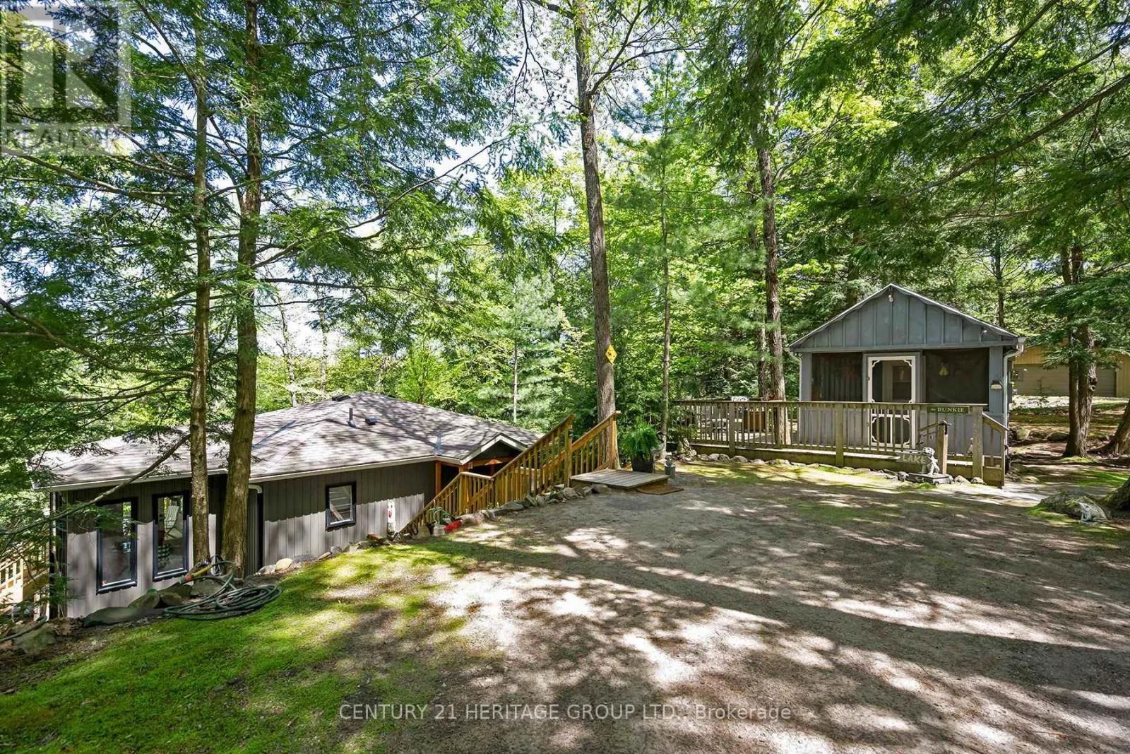 46 GODDARD CRESCENT