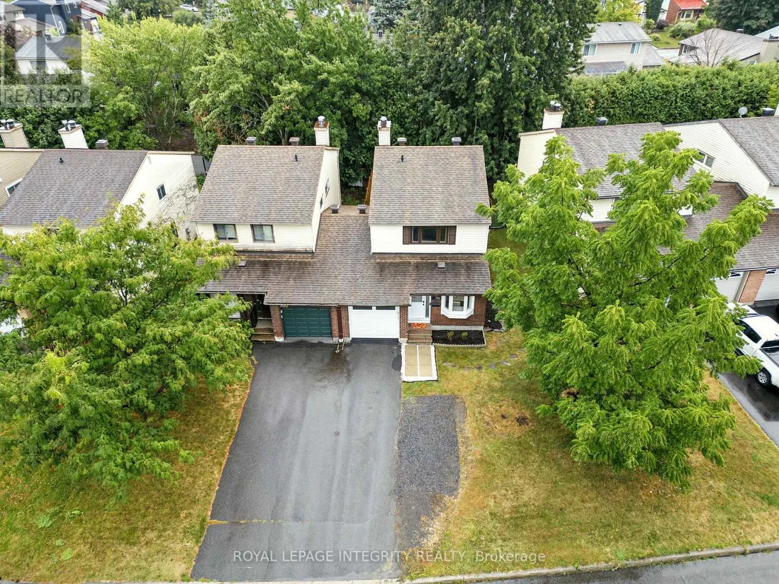 7900 DECARIE DRIVE