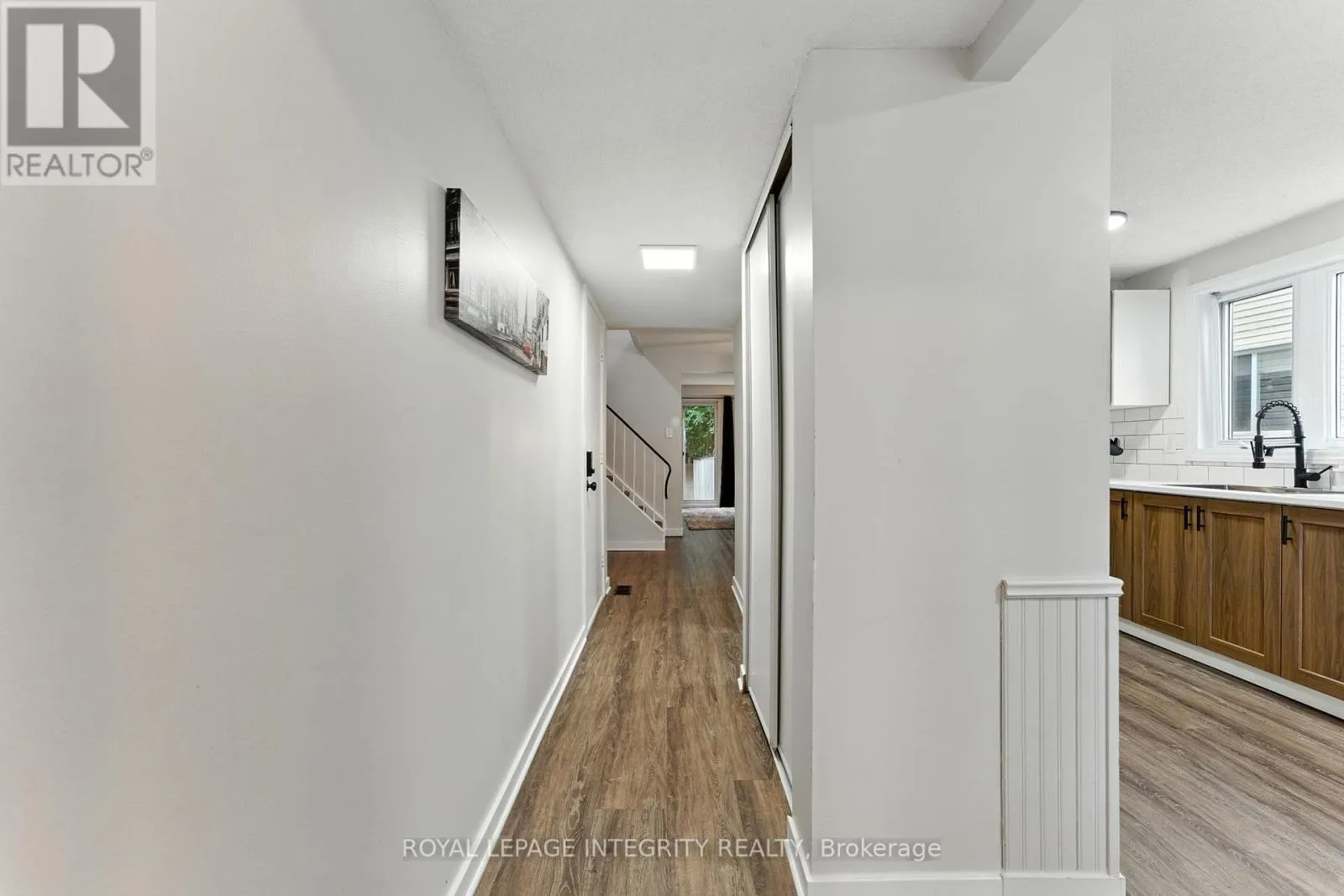 7900 DECARIE DRIVE