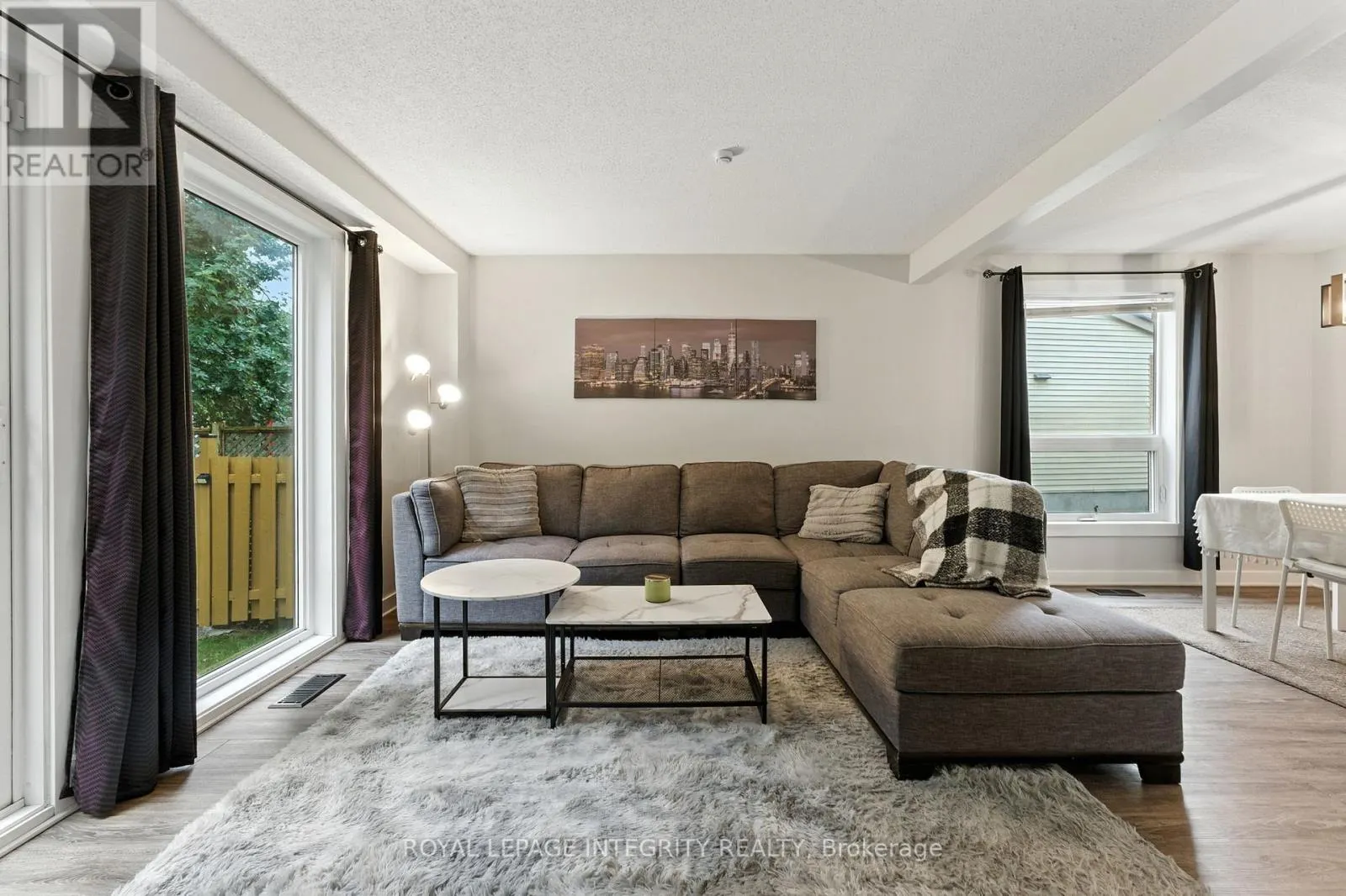 7900 DECARIE DRIVE