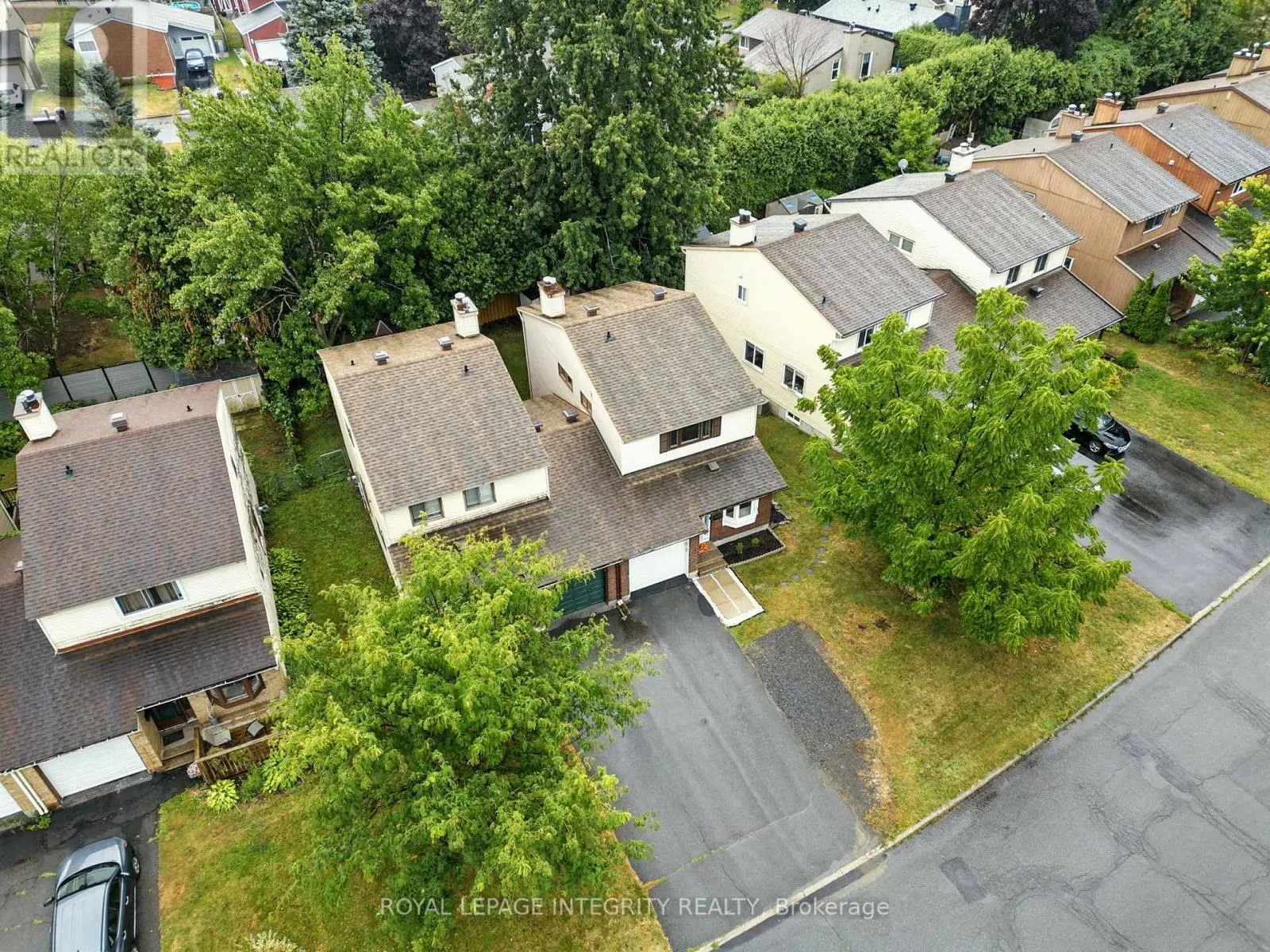 7900 DECARIE DRIVE
