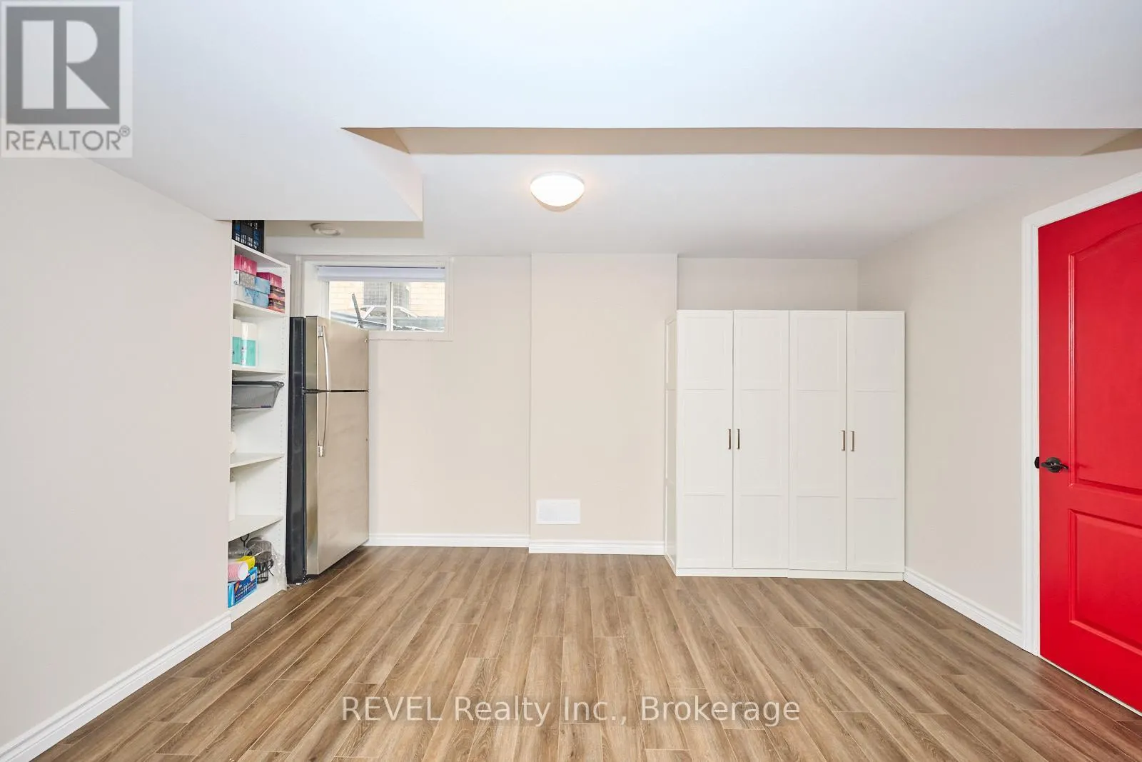 5 CINNAMON STREET