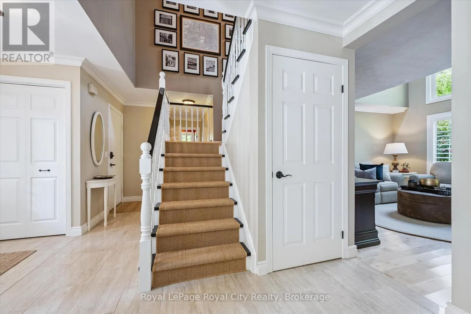 15 SUGARBUSH PLACE