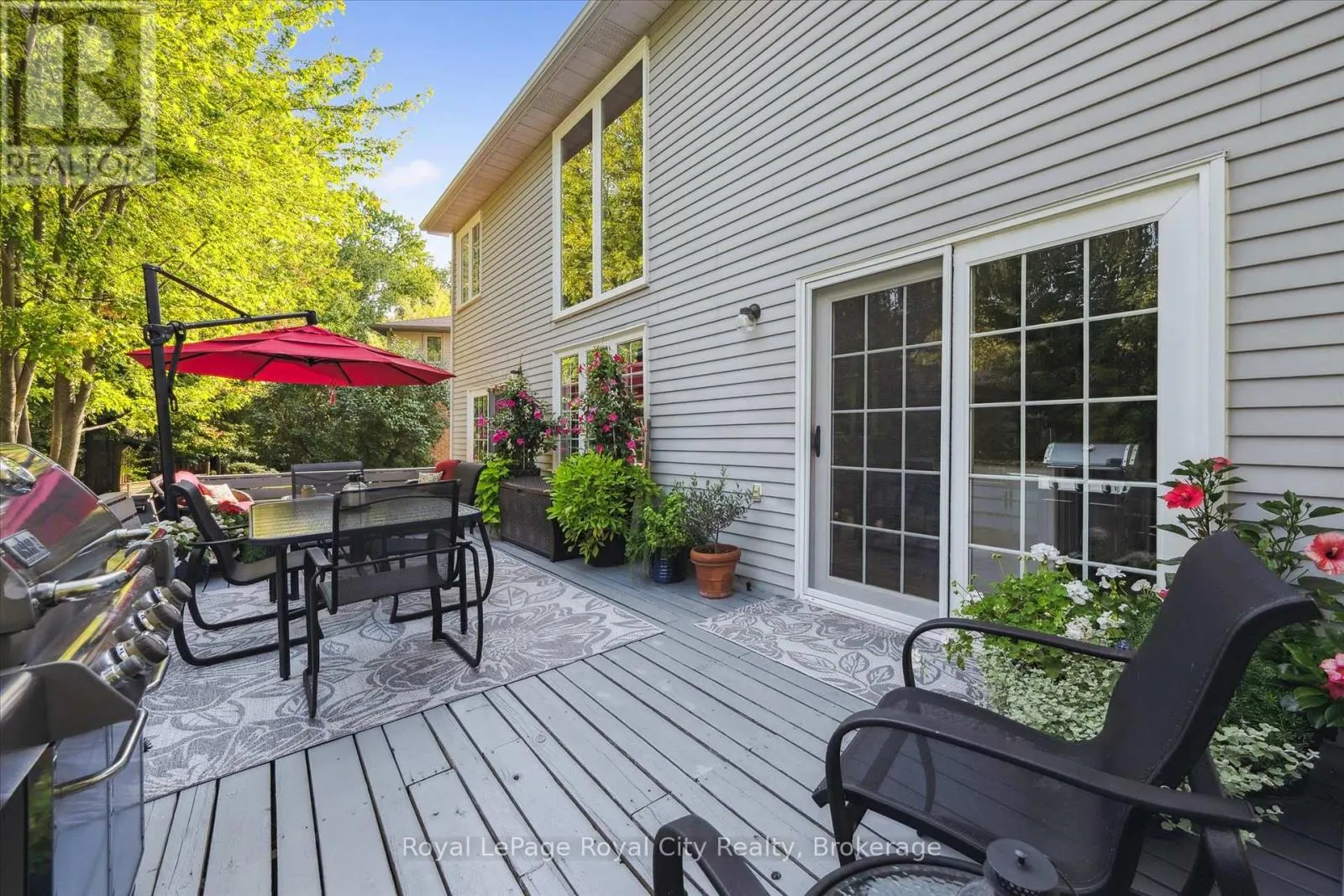 15 SUGARBUSH PLACE