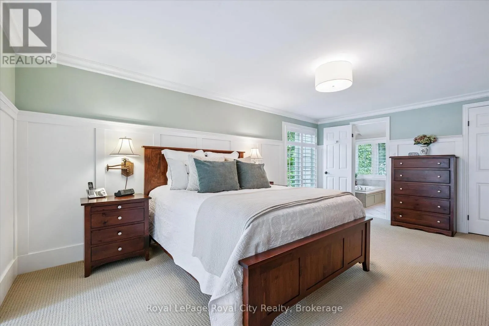 15 SUGARBUSH PLACE