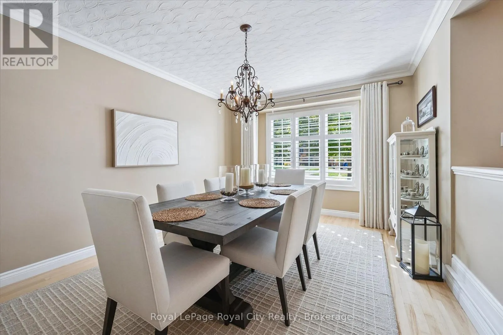 15 SUGARBUSH PLACE