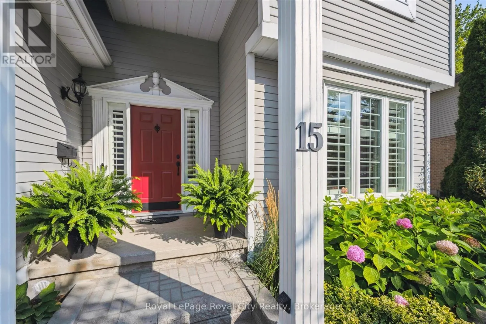 15 SUGARBUSH PLACE
