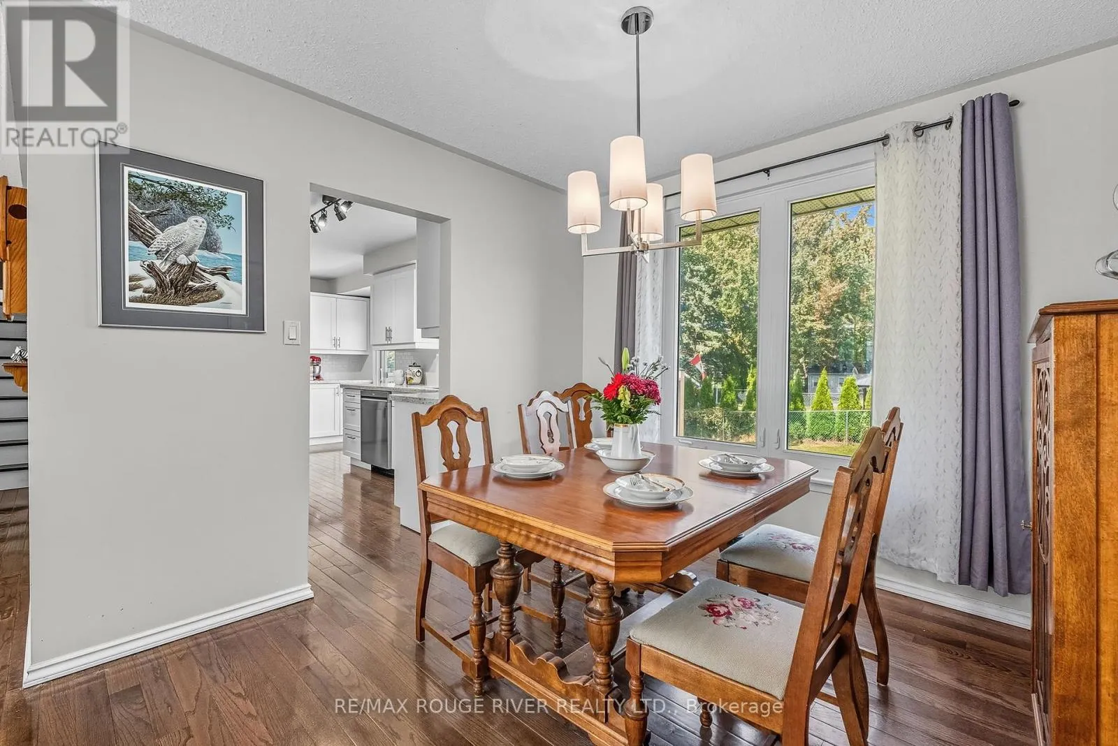 326 LAKESHORE DRIVE