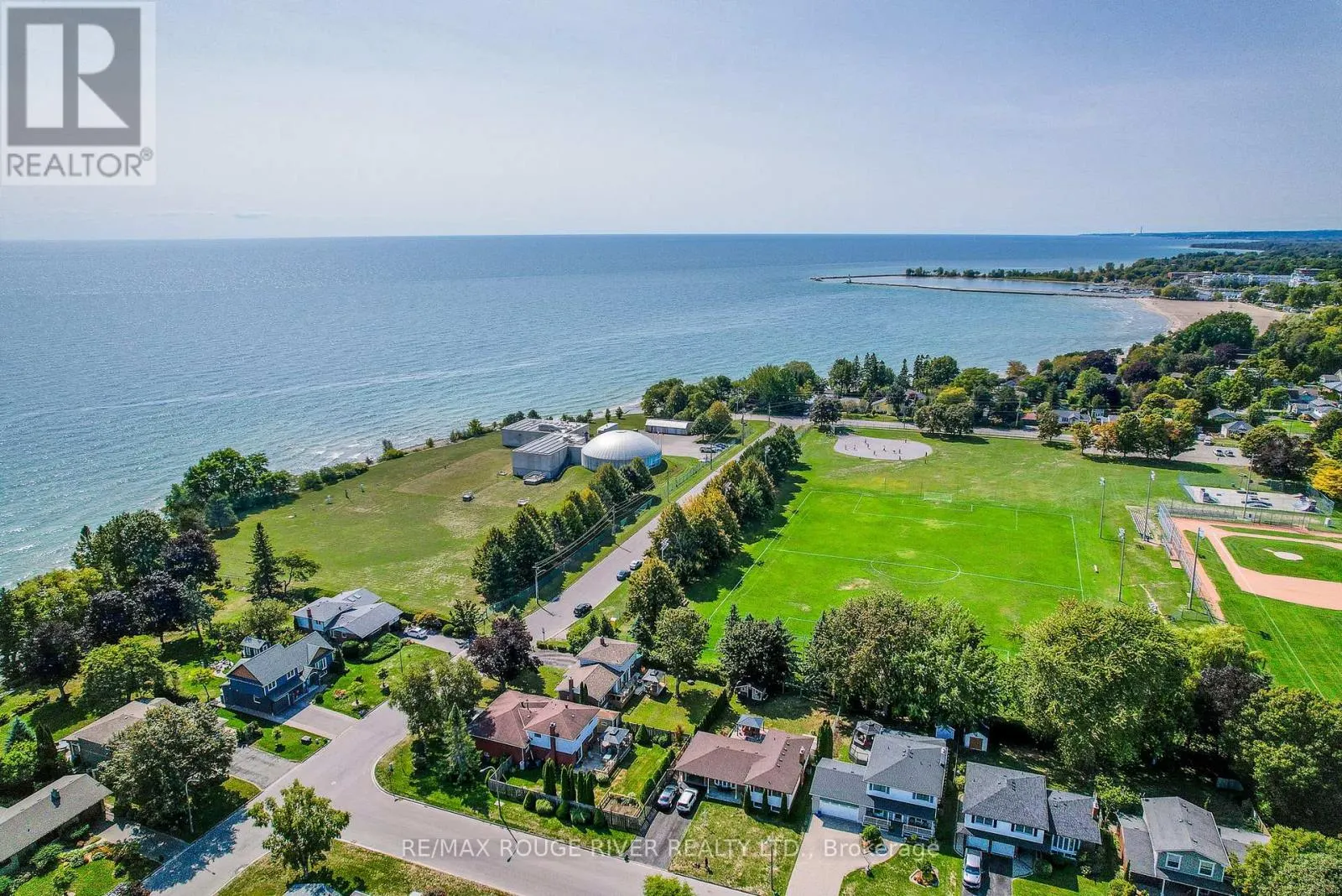 326 LAKESHORE DRIVE