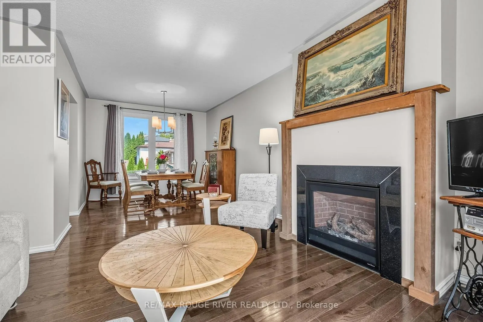 326 LAKESHORE DRIVE