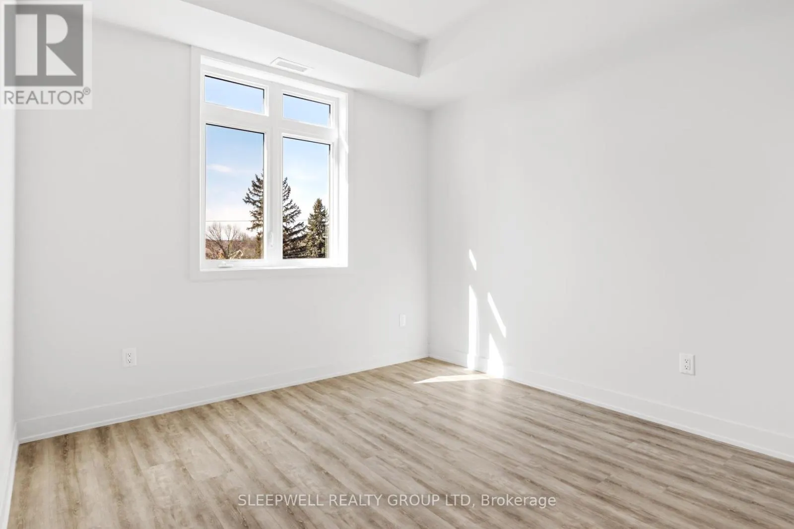 204 - 3 BEDALE DRIVE
