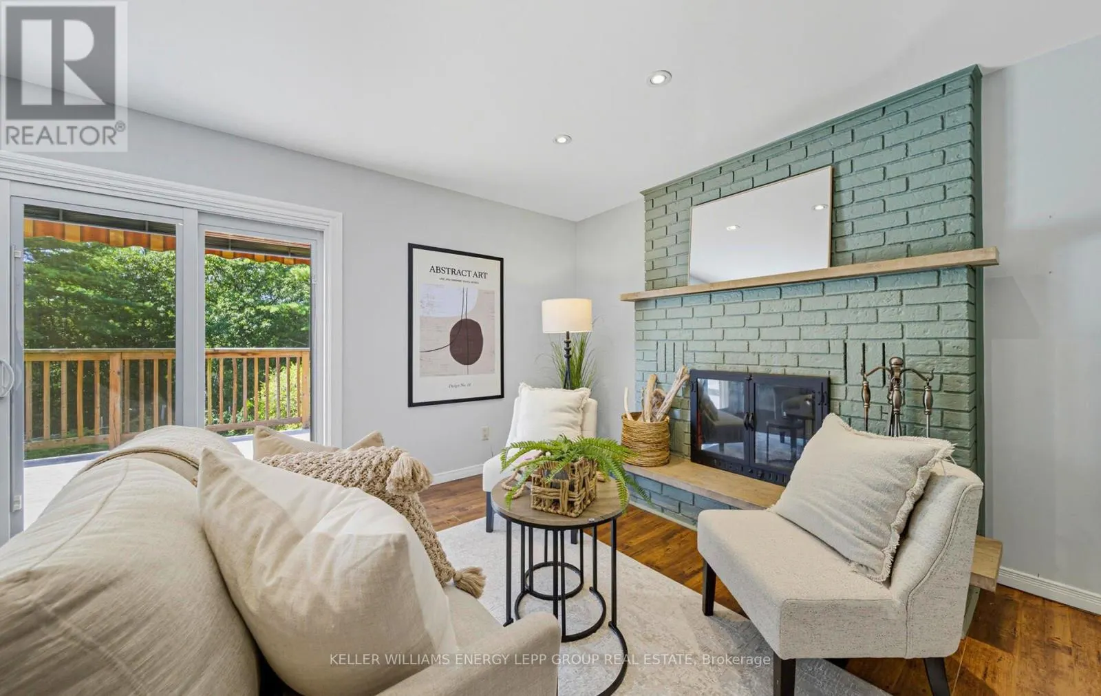 7 HERBERT PLACE