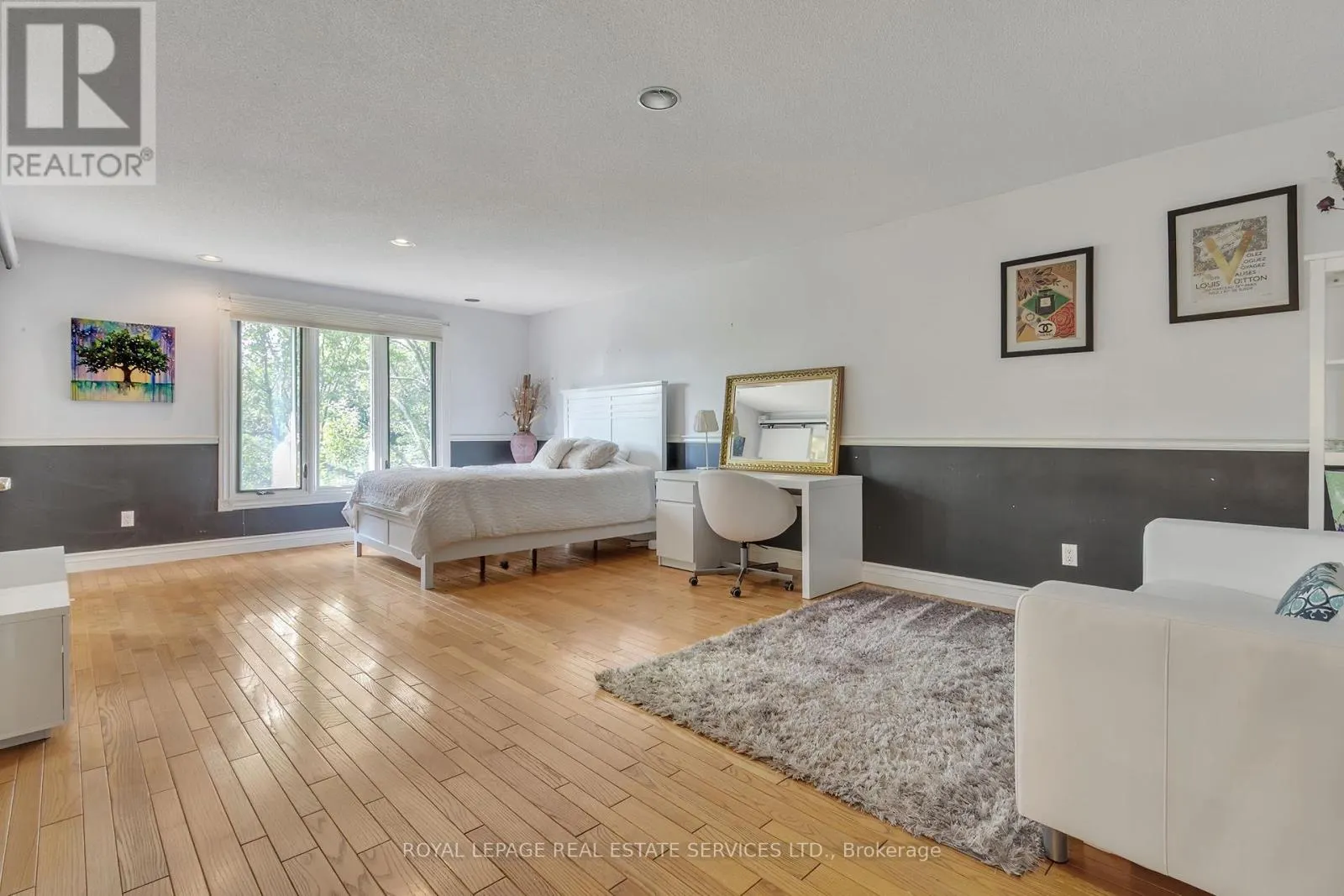 59 ELODIA COURT