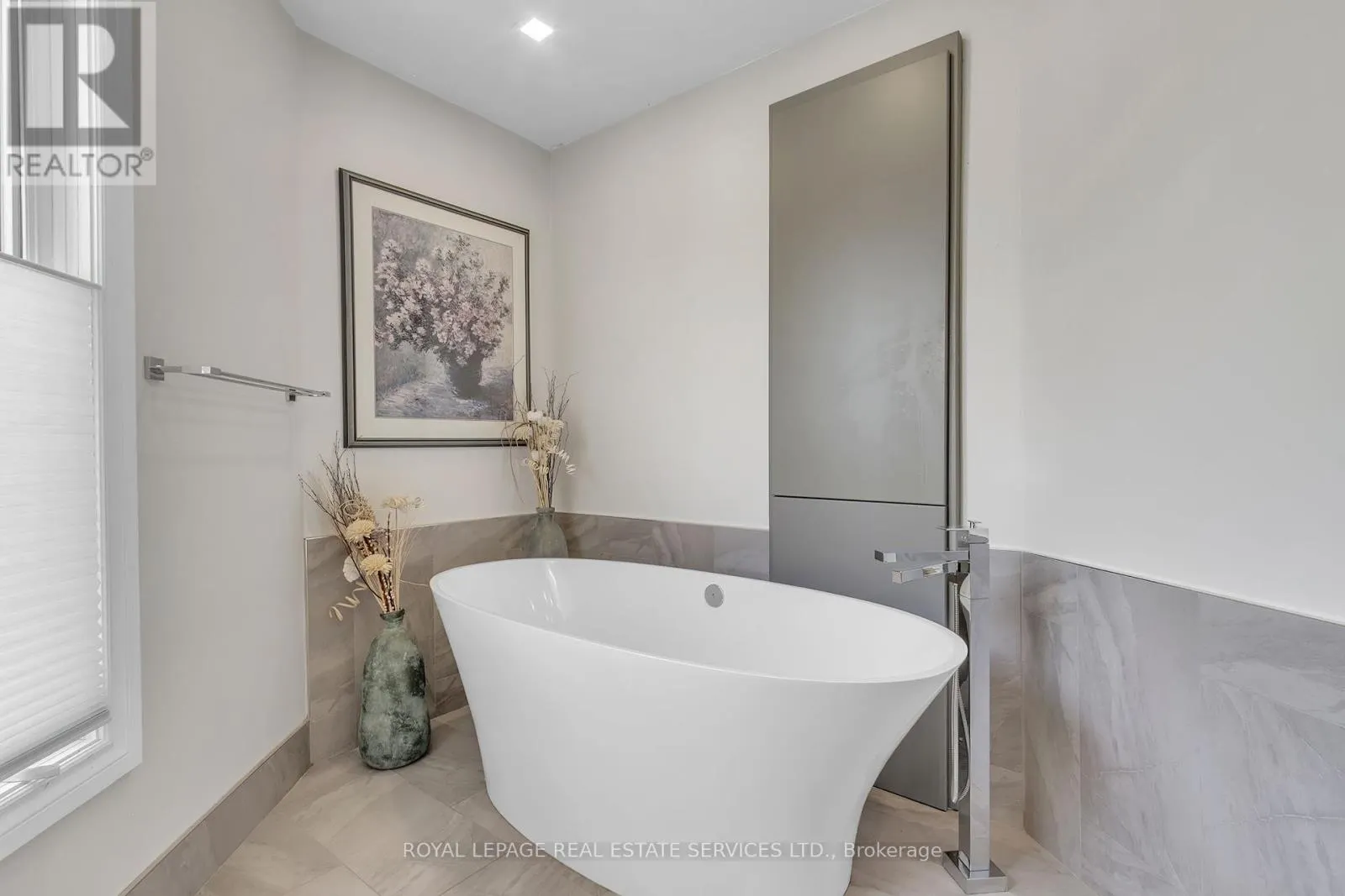 59 ELODIA COURT