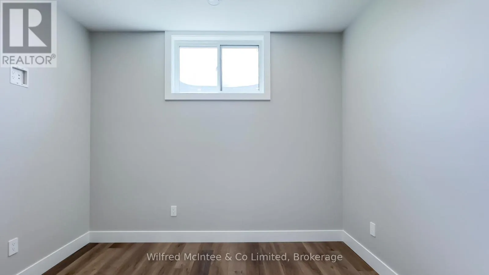 105 DEVINWOOD AVENUE