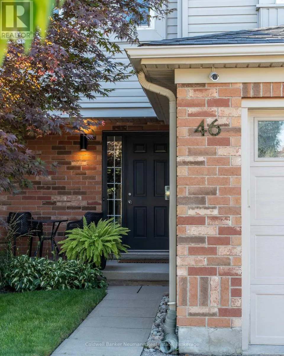 46 DARLING CRESCENT