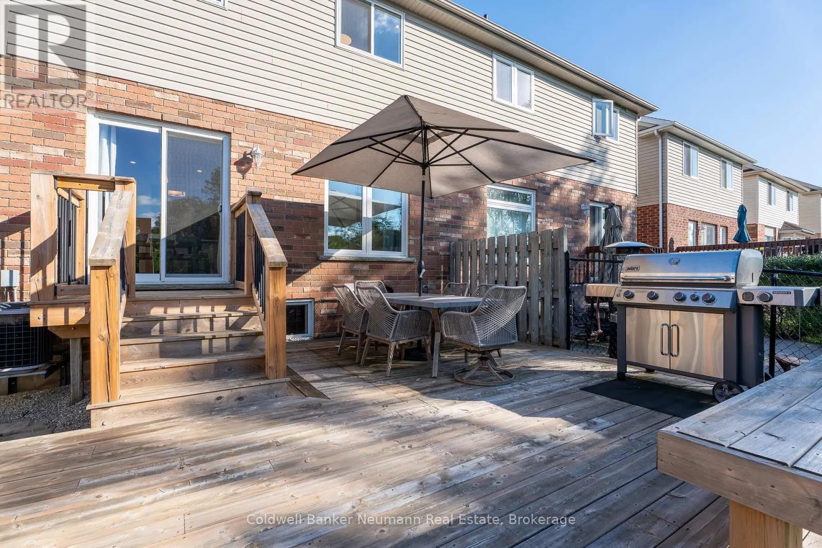 46 DARLING CRESCENT