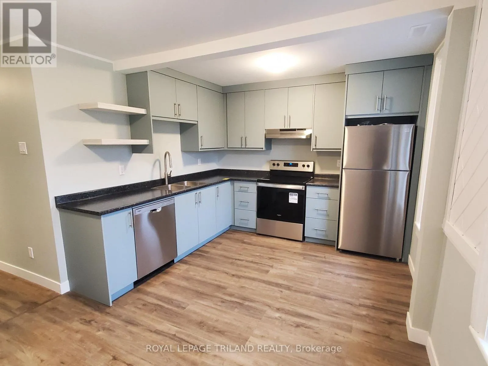 UPPER UNIT - 104 FLORA STREET, #UPPER UNIT