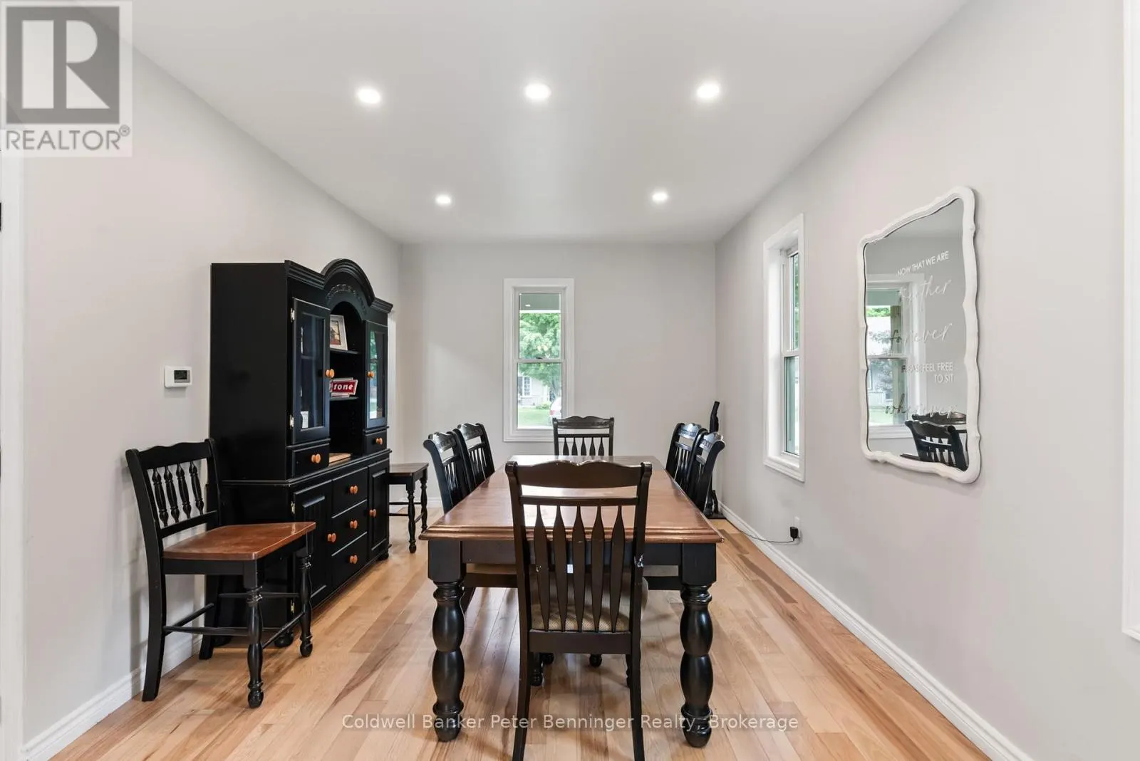 12 PETER STREET S